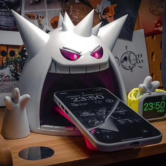 Gengar Wireless Charger: Power Up Your Devices with Gigantamax Gengar!