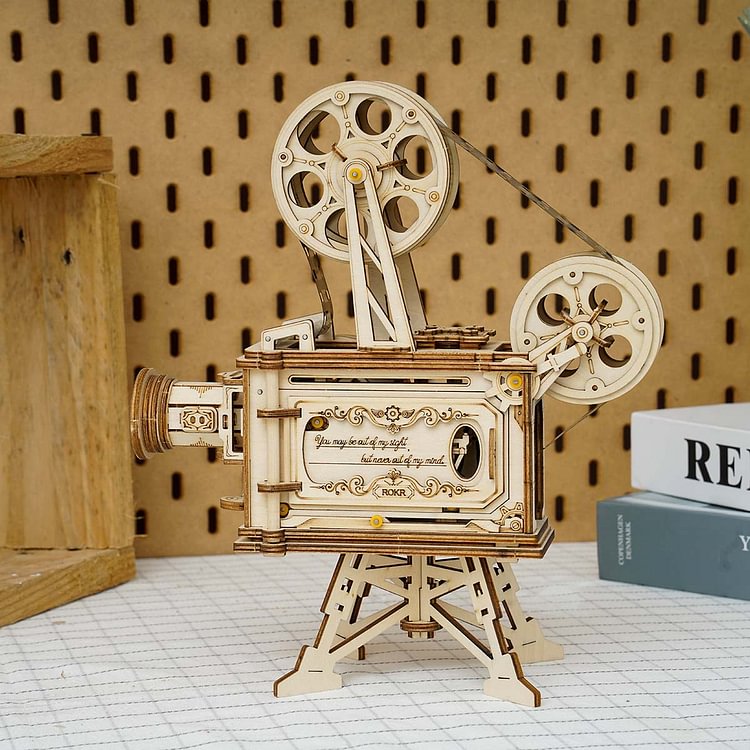 ROKR Vitascope Movie Projector 3D Wooden Puzzle LK601 | Robotime Online