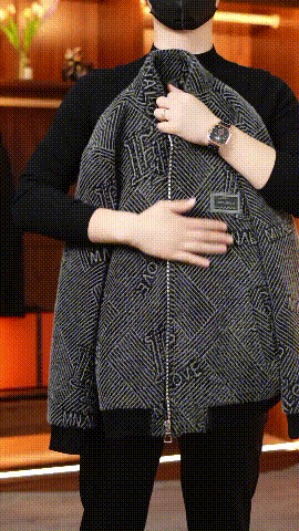 Sprogi vyriška šilta paminkštinta striukė