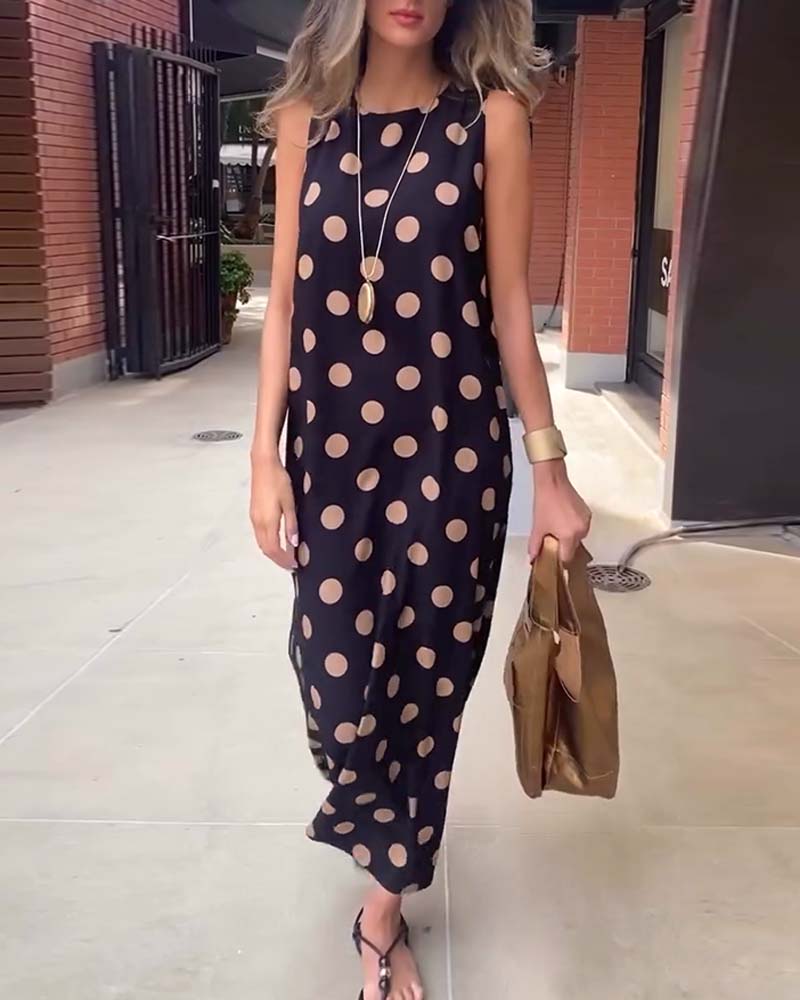 Sleeveless slit maxi dress