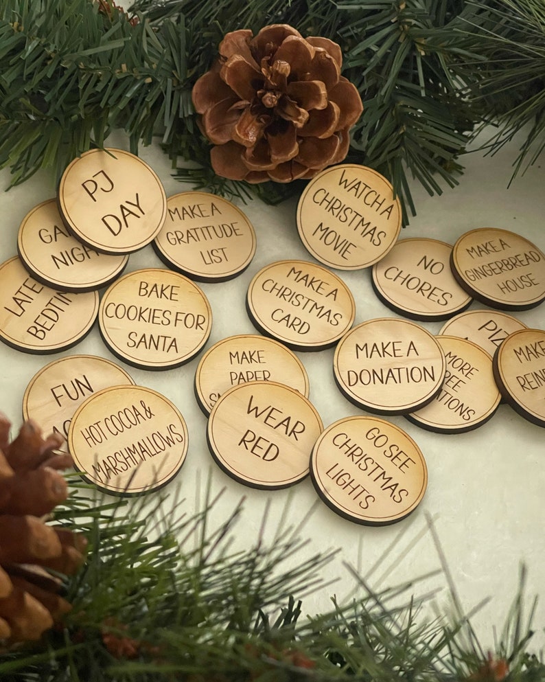 Advent Tokens 25 Days of Christmas Stocking Stuffer Stuff 图像 3