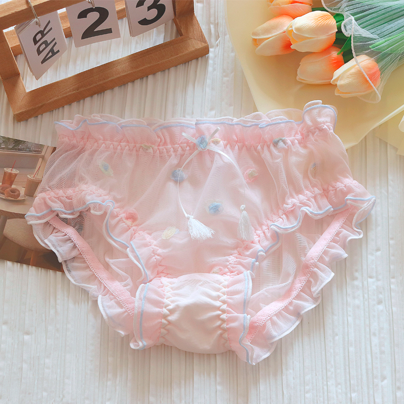 Sweet and pure lace panties