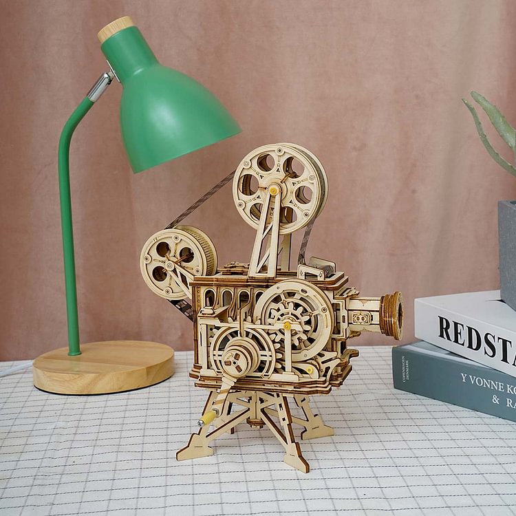 ROKR Vitascope Movie Projector 3D Wooden Puzzle LK601 | Robotime Online