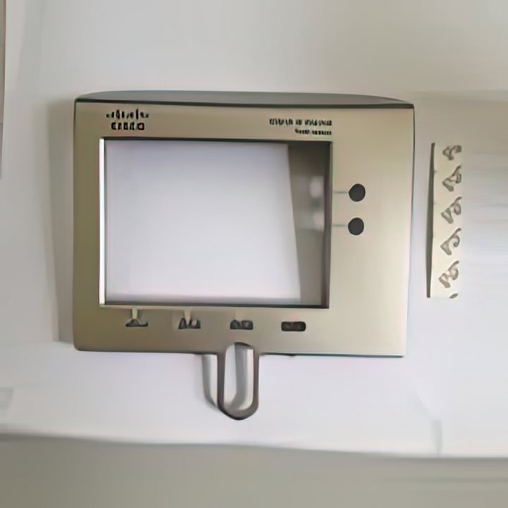 Cisco 7940 Silver plate around LCD with new Logo