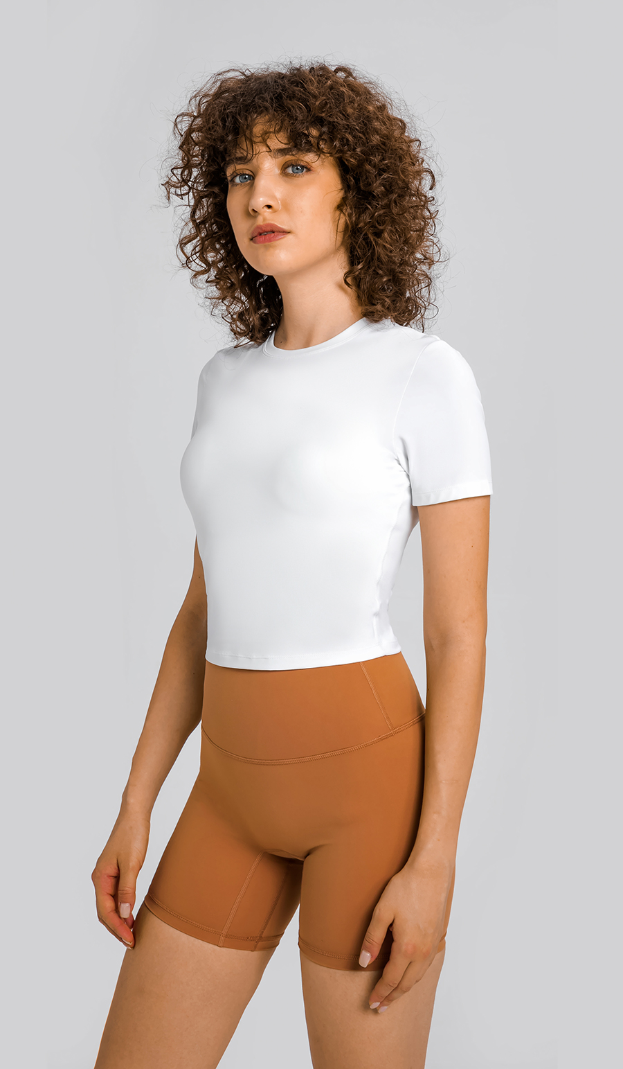 Hergymclothing white cropped short sleeve top high quality and comfortable for sports and exercise