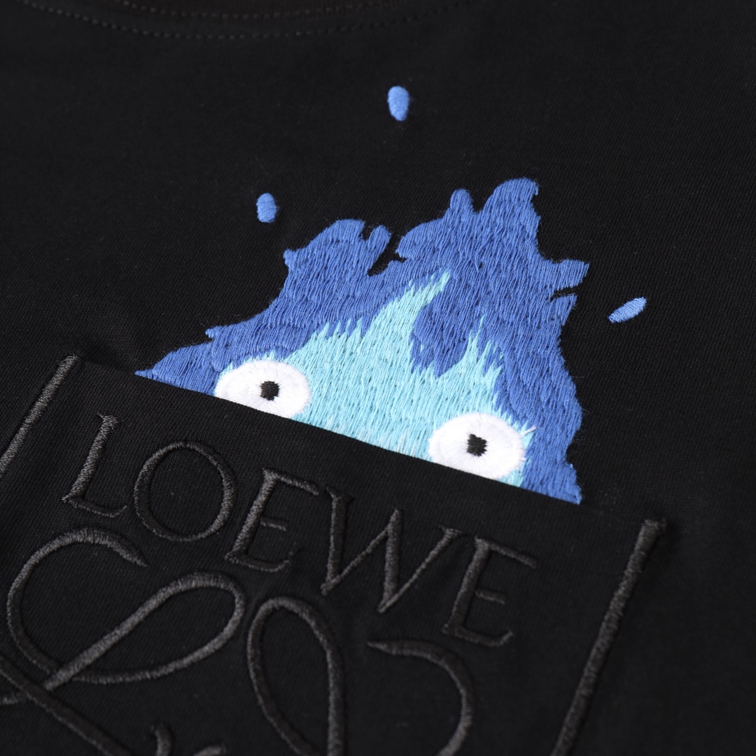 LOEWE羅意威哈爾系列火焰短袖黑色款印花細節圖