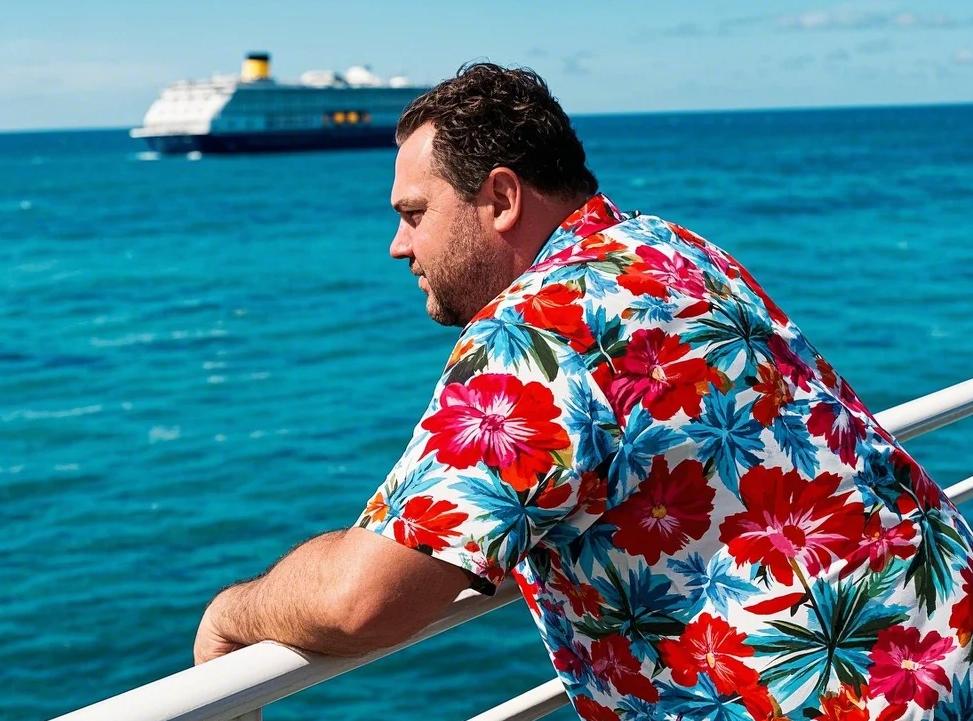 Hawaiian polo short sets for vacation
