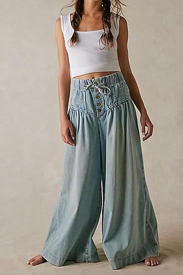 Loose wide-leg jeans